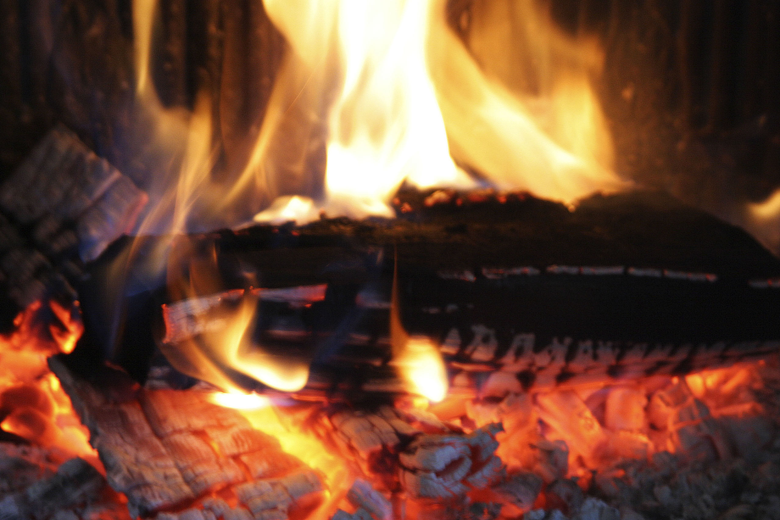 Isselhuker Kaminholz Brünen, Wesel, Hamminkeln, Dinslaken, Bocholt und Umgebung